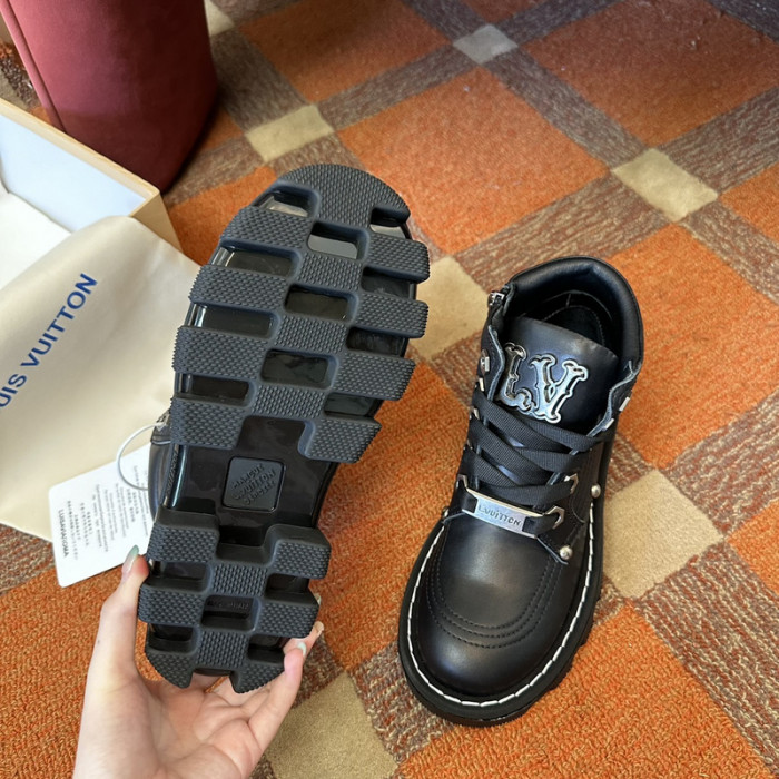 LV BOOTS FOR-LV147