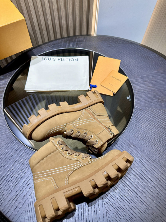 LV BOOTS FOR-LV153