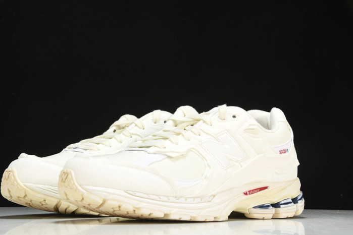 new Ba1an*e ‘refined future ’ m2002rdc