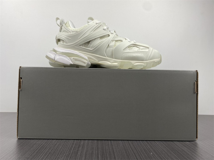 BLCG Track Trainer White Glow In The Dark  542436 W3CR1 9000