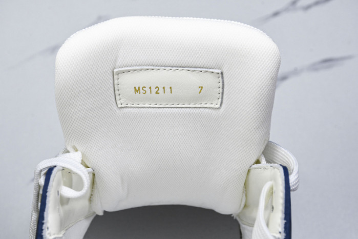 LV SNEAKER LOW FOR-LV130