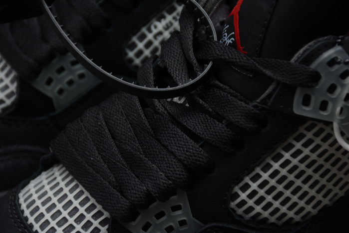 OF x Air Jordan 4 “Bred” CV9388-001