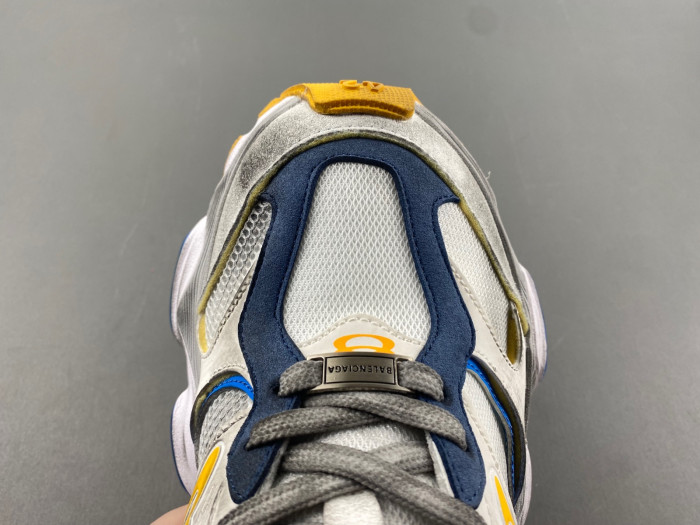 BLCG  CARGO 785756 W2MV1 1073