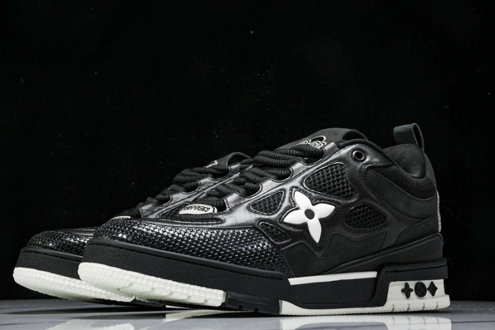 LV SNEAKER LOW  081501