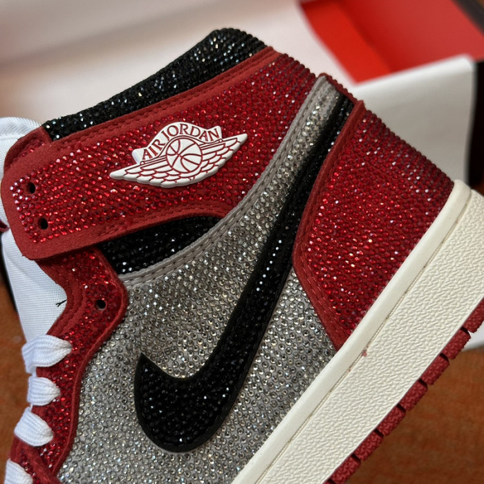 AIR JORDAN 1 RETRO  AJ-03