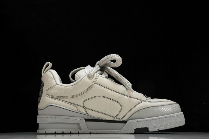 LV SNEAKER LOW  121204