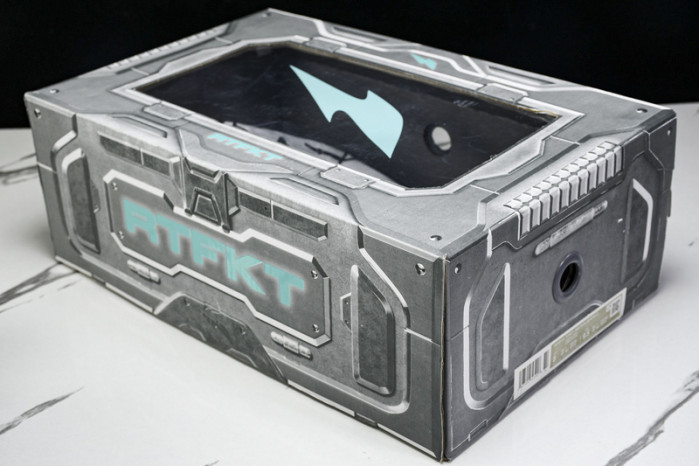 RTFKT x Nike Dunk Genesis 