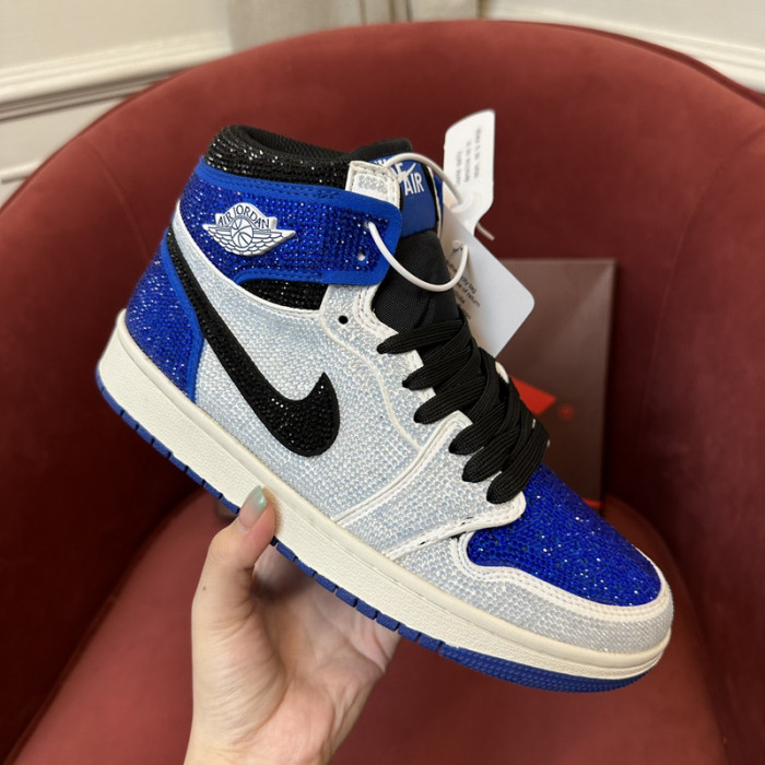 AIR JORDAN 1 RETRO  AJ-18