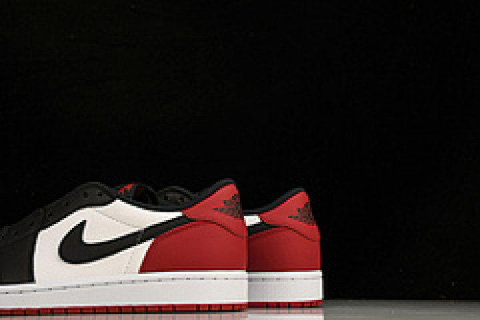 Air Jordan 1 Low OG“Black Toe”  CZ0790-106