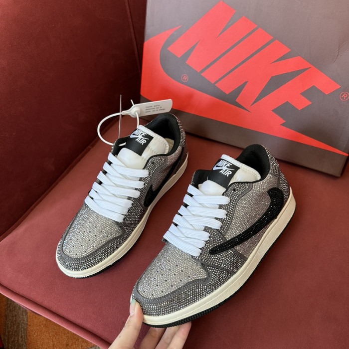 AIR JORDAN 1 RETRO  AJ-31