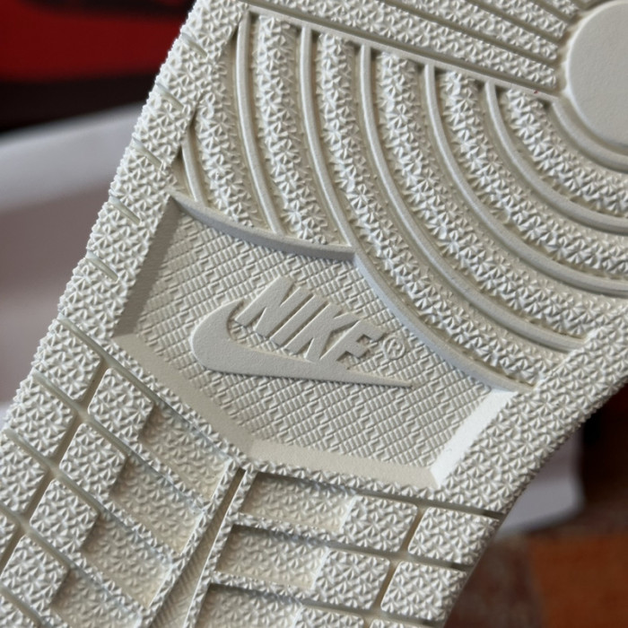 AIR JORDAN 1 RETRO  AJ-34