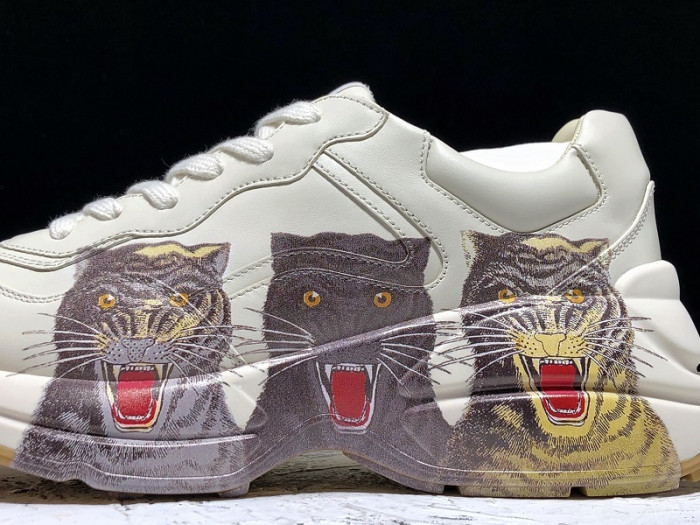 Gv*c trainer sneaker 576050 drw00 9014