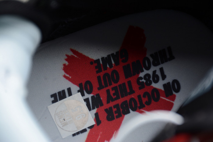 Air Jordan 1 Retro Banned (2011) 432001-001