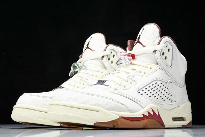 Air Jordan 5 "El Grito" Sail and Dark Pony HF8833-100