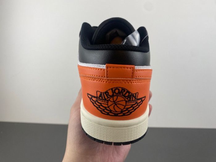 Air Jordan 1 Low  555558-081