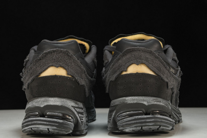 new Ba1an*e yeeshoes  m2002rdb