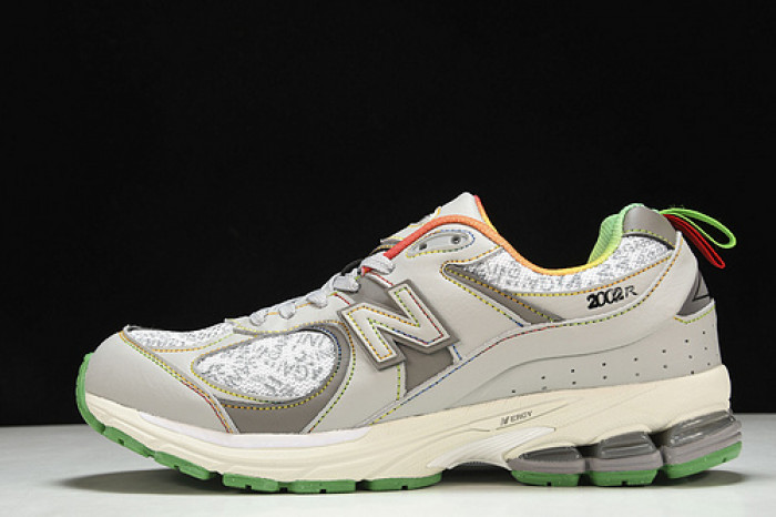 new Ba1an*e yeeshoes   ml2002rgd