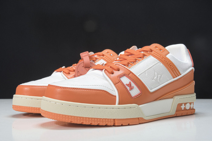 LV SNEAKER LOW YEE-005