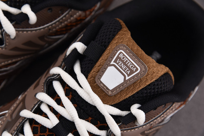 b0tt*ga Ven*ta orbit sneaker