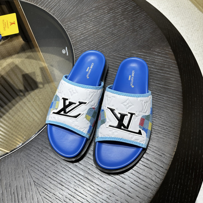 LV SLIPPERS