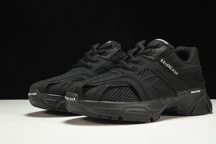 blcg   phanT0m  yeeshoes042801