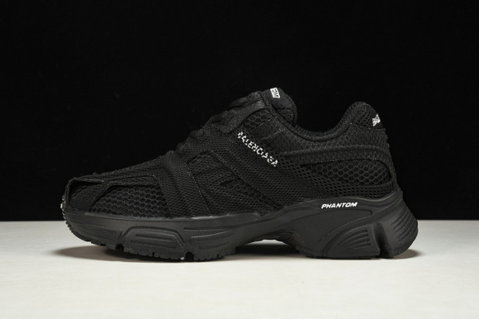 blcg   phanT0m  yeeshoes042801