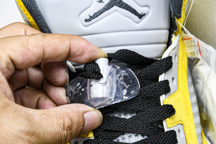 Air Jordan 5 “Tokyo” IO3372-700