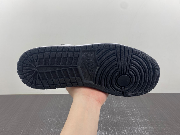 AIR JORDAN 1 LOW X LV  dl2211-001