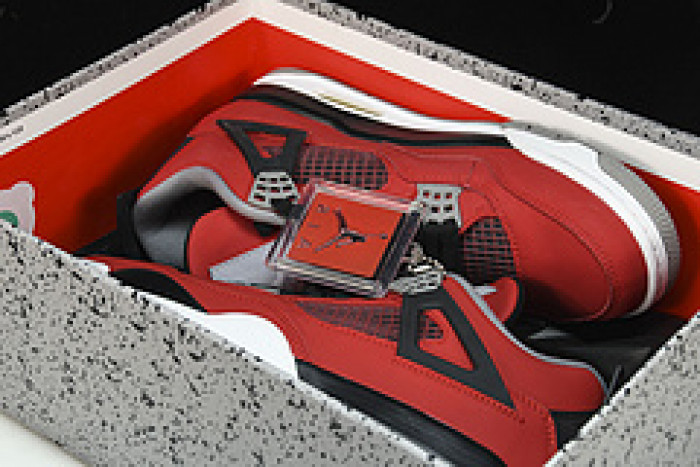 Air Jordan 4 Retro Toro Bravo 308497-603