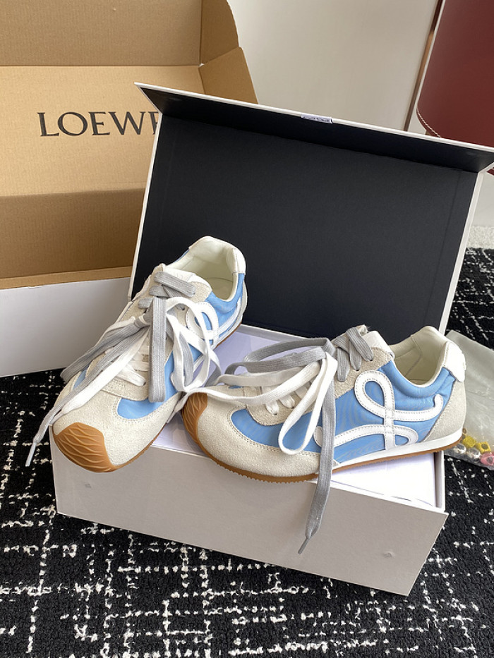 L*0ewe Ballet Runner LW-FOR17