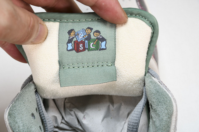 Crenshaw Skate Club x Nike SB Dunk Low  FN4193-100