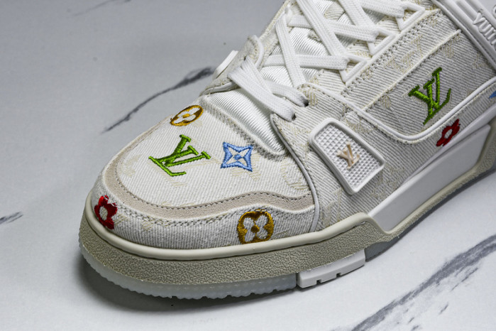 LV SNEAKER LOW FOR-LV107