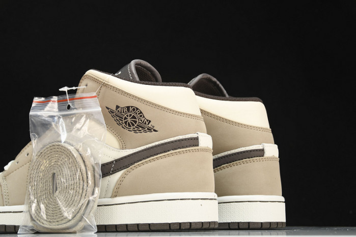 Air Jordan 1 Mid OG SP 554766-003