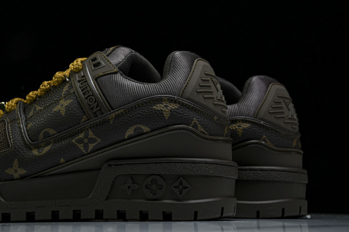 LV SNEAKER LOW FOR-LV120