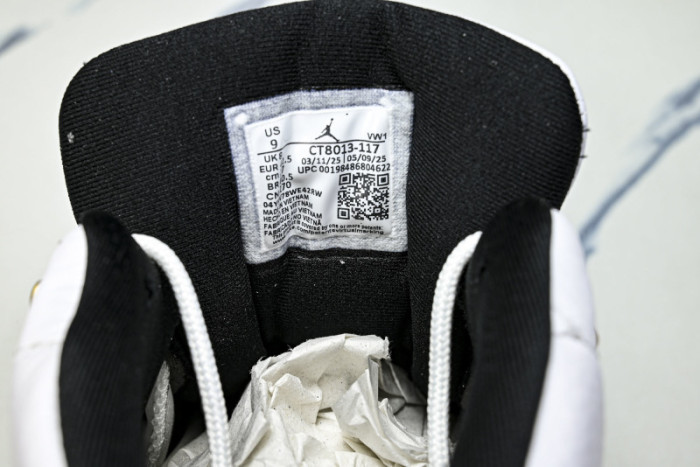 Air Jordan 12 Taxi 2025 CT8013-117