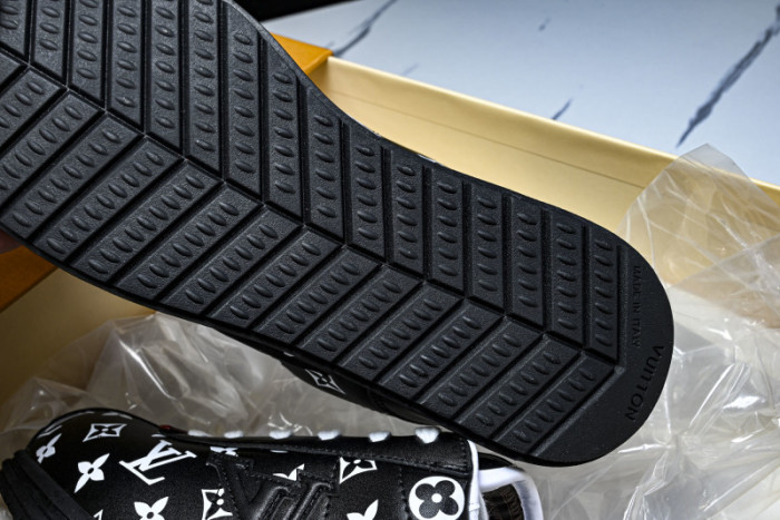 LV SNEAKER Buttersoft  FOR-LV377