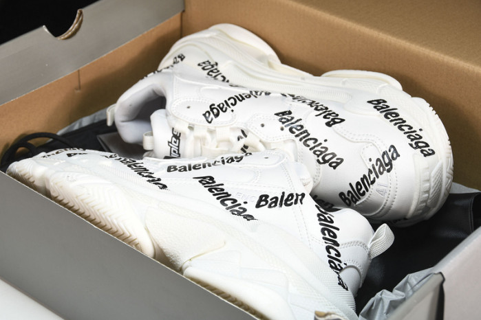 BLCG  Triple S W2FAB-9010