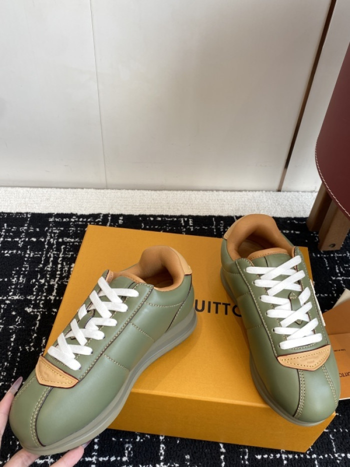 LV SNEAKER Buttersoft  FOR-LV372