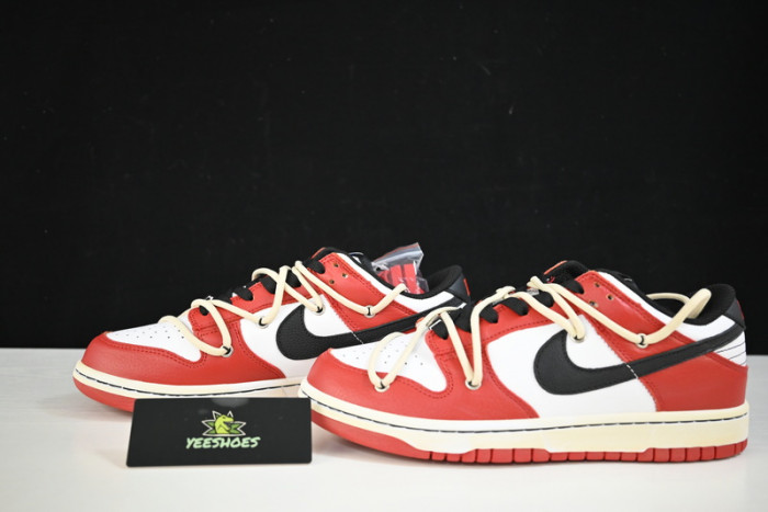 NIKE DUNK LOW  EMB CHICAGO KNICKS DD3363-100