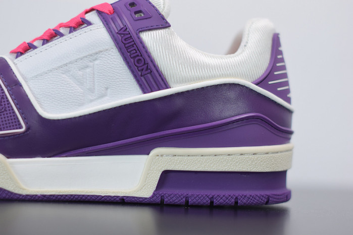 LV SNEAKER LOW YEE-002