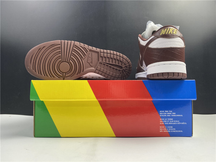 nike sb dunk low Svp*me stars barkroot brown (2021)  dh3228-103