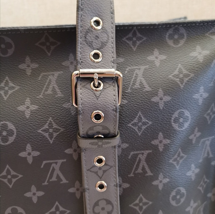 LouiV Bag 38*44*21CM