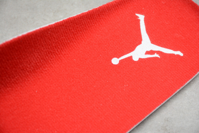 Air Jordan 4 Retro Metallic Red  CT8527-112