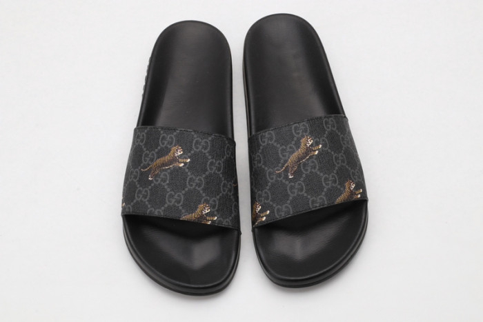Gv*c slippers