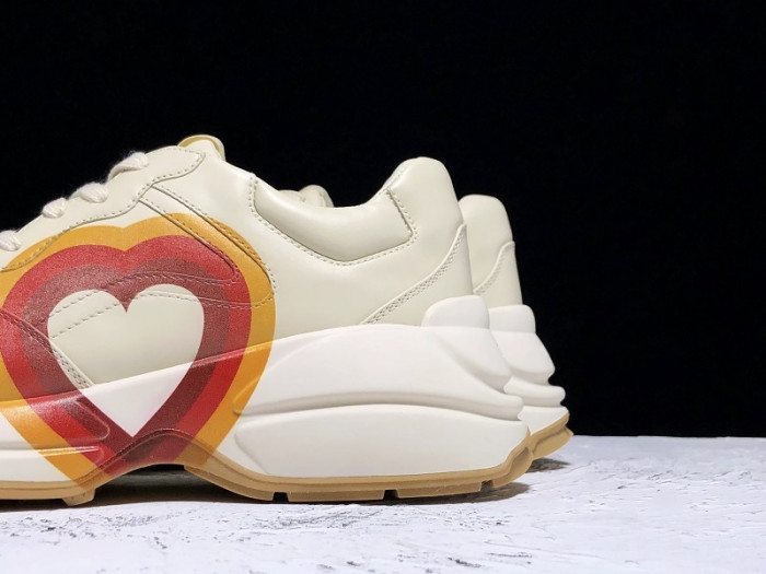 Gv*c trainer sneaker 550049 drw00 9022