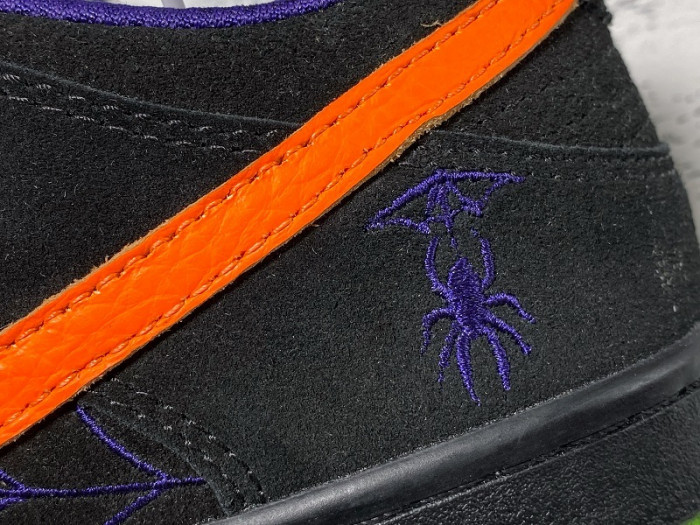 Nike SB Dunk Low Night of Mischief Halloween  BQ6817-006