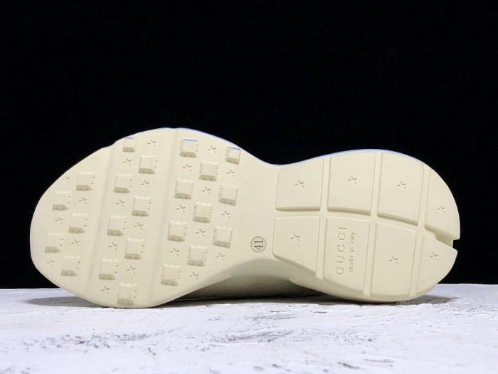 Gv*c trainer sneaker  576052 drw00 9522