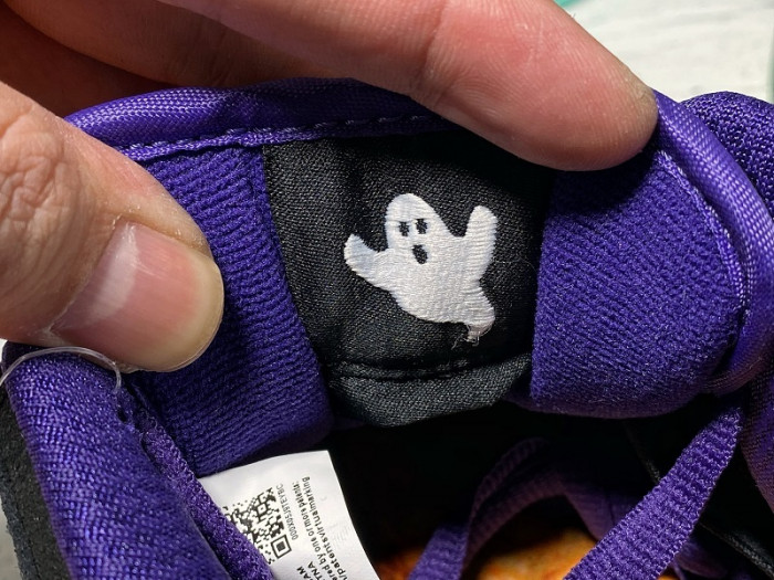 Nike SB Dunk Low Night of Mischief Halloween  BQ6817-006