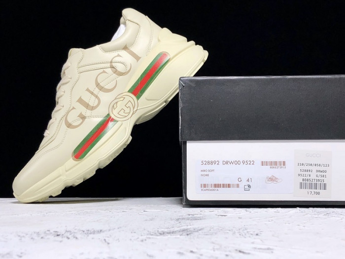 Gv*c trainer sneaker 528892 drw00 9522