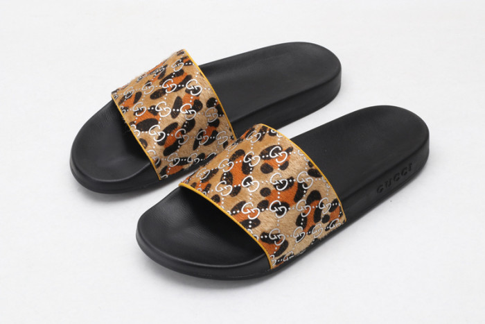 Gv*c slippers leopard print